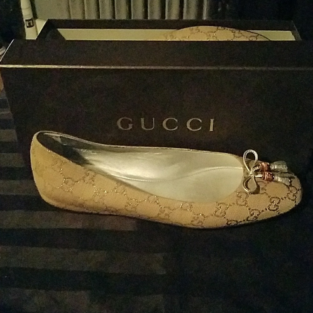 Authentic shoes